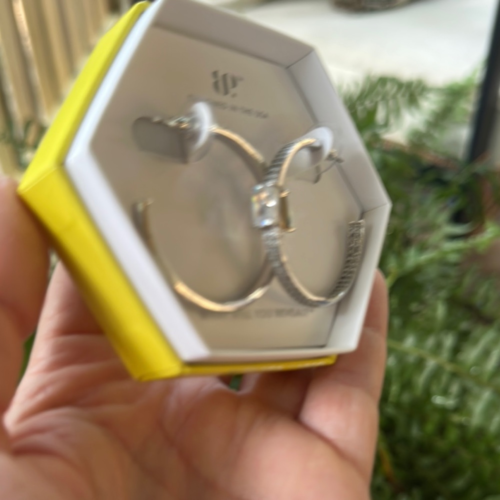 Bomb Party Hoops, All the Answers